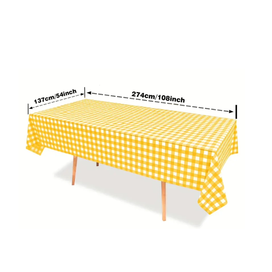 Checkered Pattern Plastic Table Cover (Size: 137cm x 274cm)